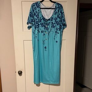 BUNDLE AND SAVE!
Floral Blue Dress